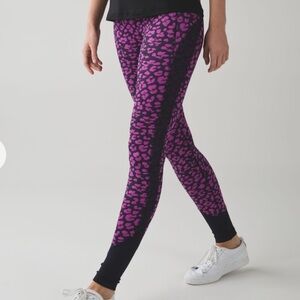 Lululemon Drop It Like It's Hot Tight Size 6, Full length, Medium Rise